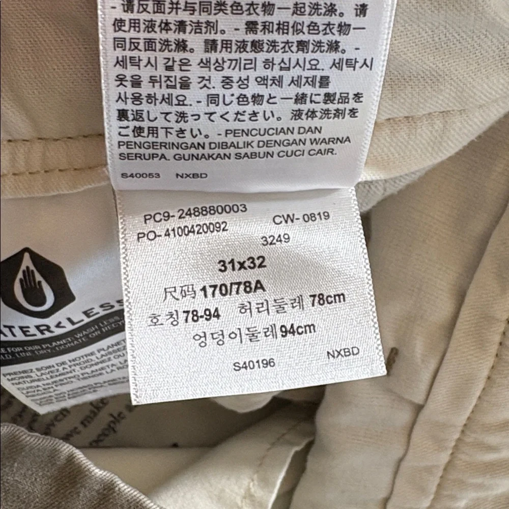 Levi’s Slim Fit Chino Pants sz 31X32